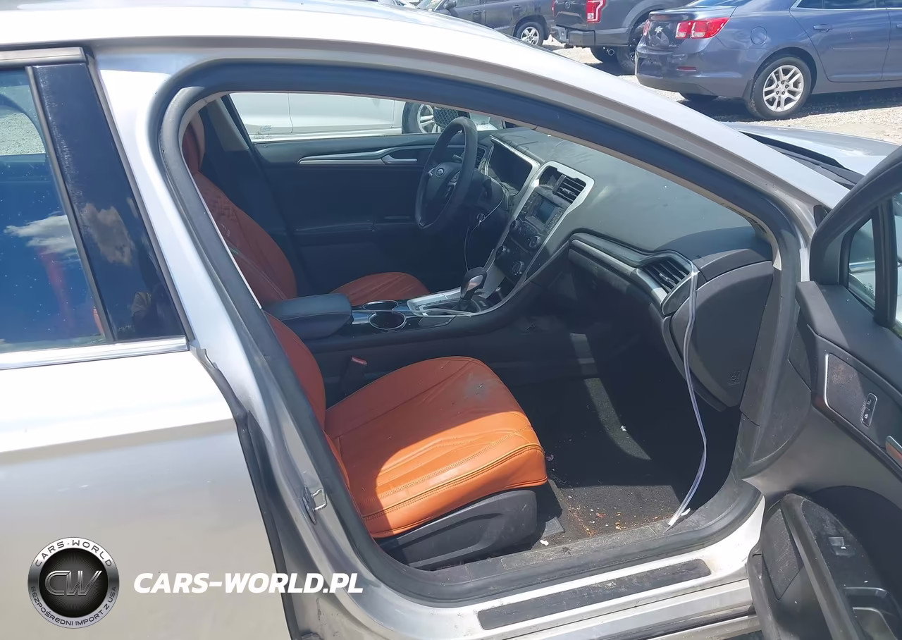 2014 Ford Fusion Se VIN:1FA6P0H70E5370890 - 5