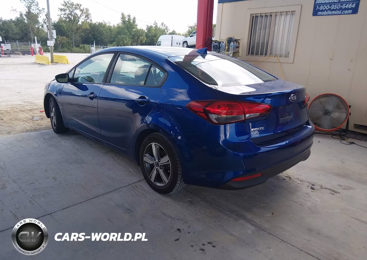 2018 Kia Forte Lx VIN:3KPFL4A75JE238486 - 3