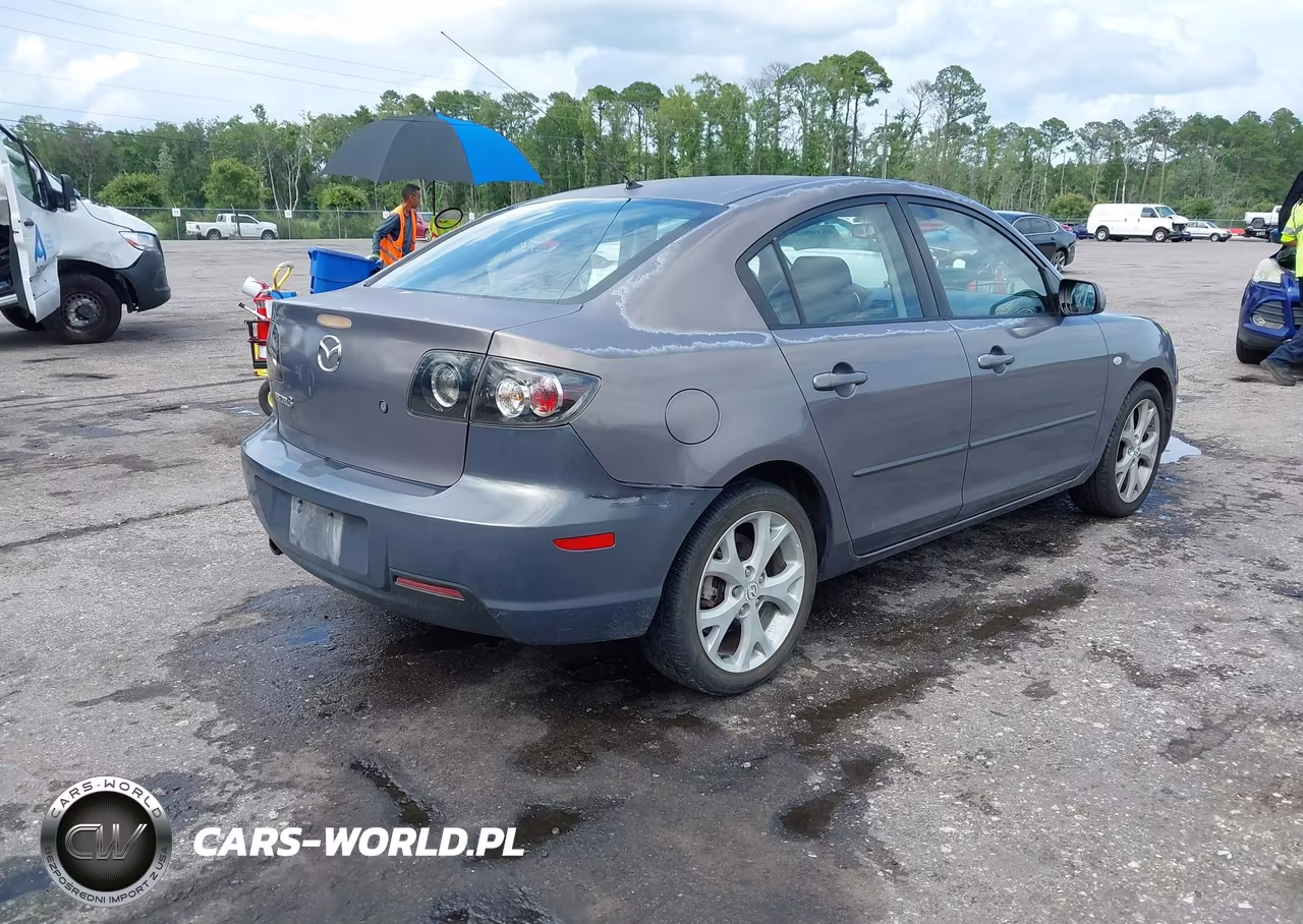 2008 Mazda Mazda3 I Touring Value VIN:JM1BK32F581147281 - 4