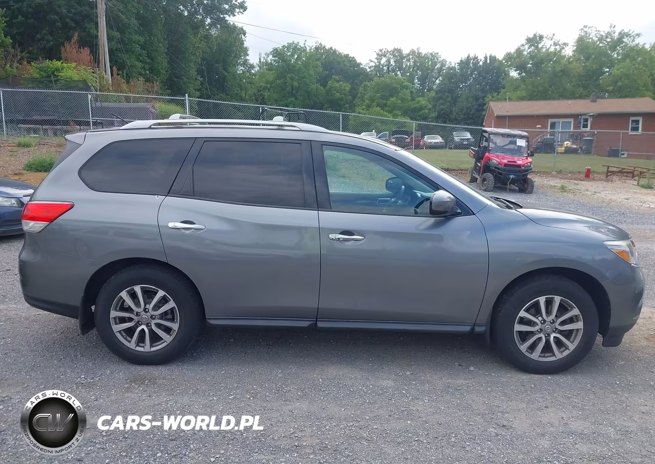 2015 Nissan Pathfinder S VIN:5N1AR2MM5FC685604 - 13