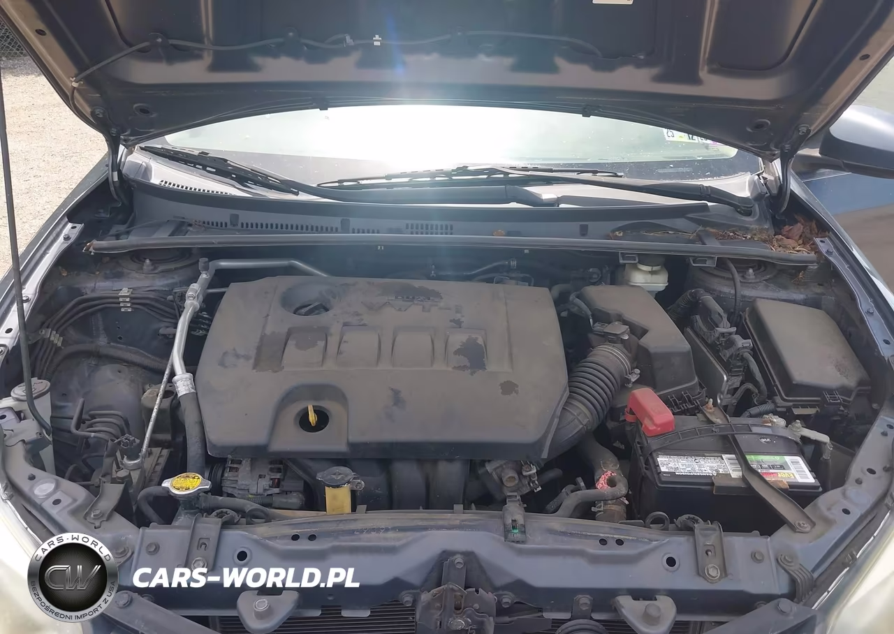 2014 Toyota Corolla L VIN:5YFBURHE2EP104651 - 10