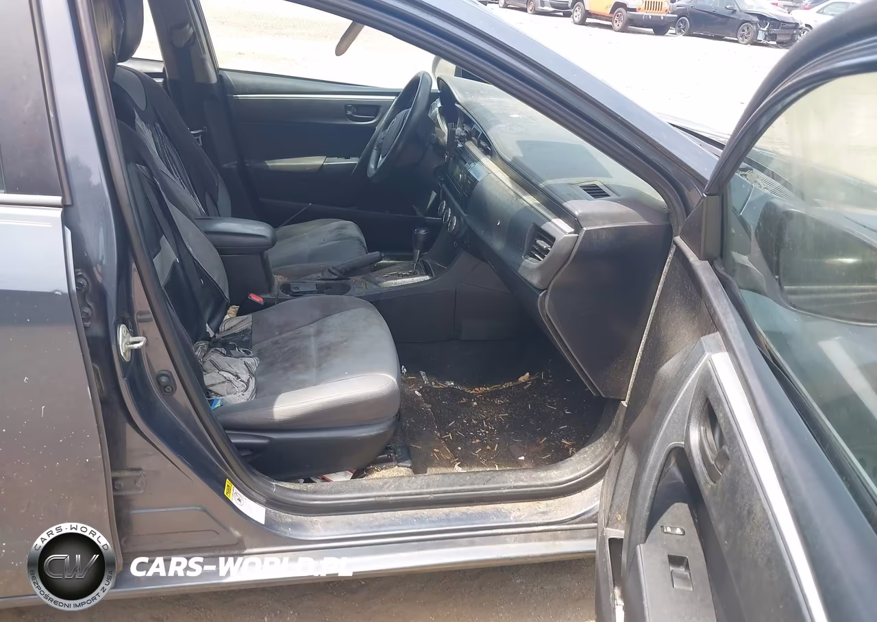 2014 Toyota Corolla L VIN:5YFBURHE2EP104651 - 5