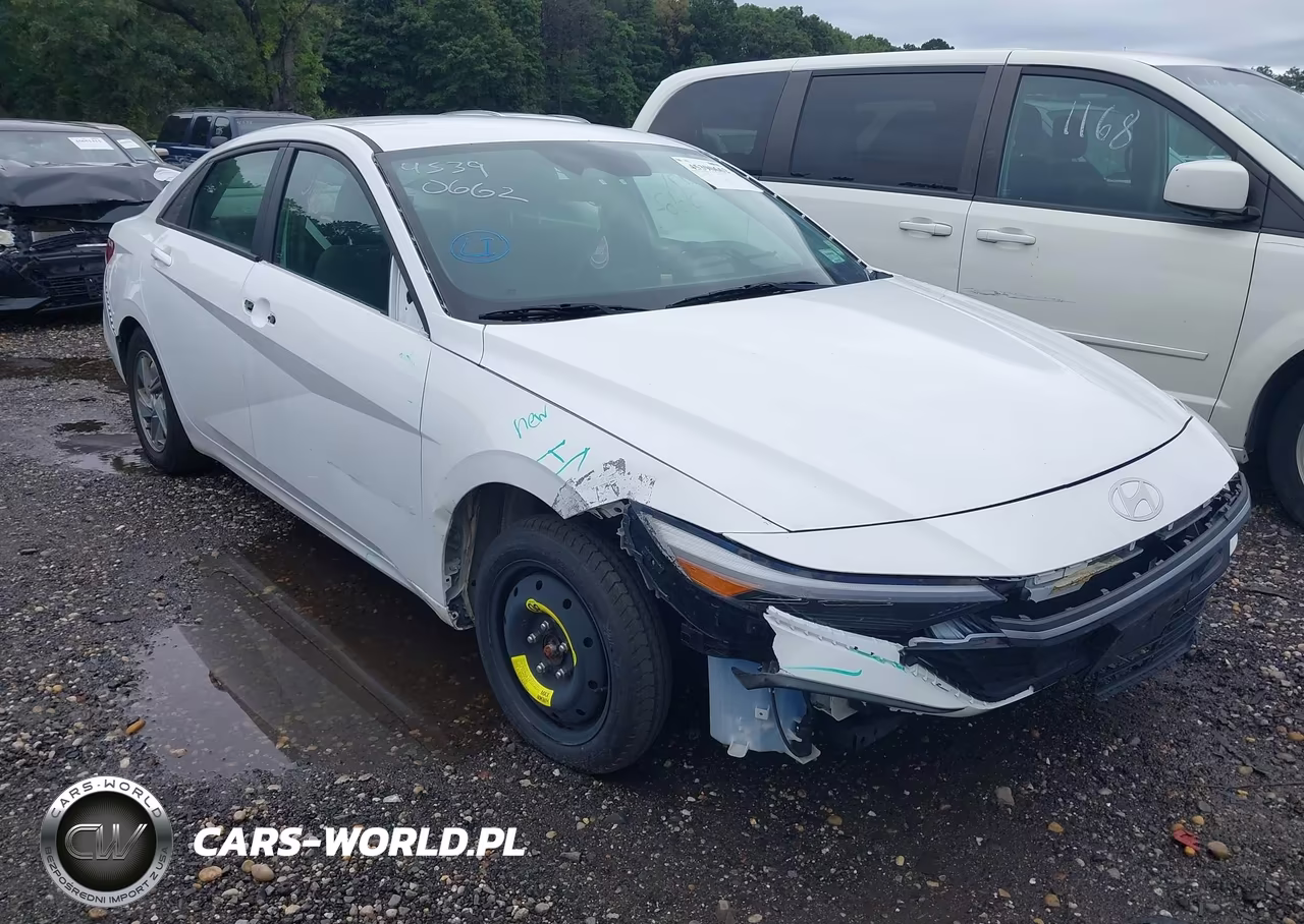 2024 Hyundai Elantra Se – zdjęcie 1 z 17