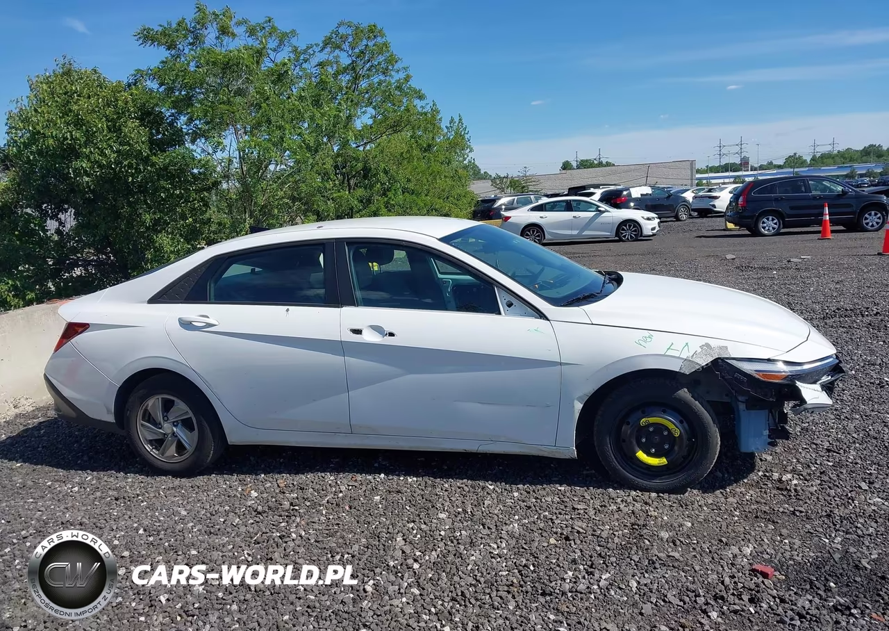 2024 Hyundai Elantra Se VIN:KMHLL4DG4RU653483 - 13