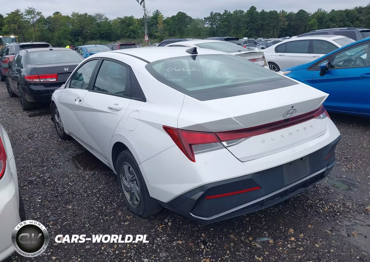 2024 Hyundai Elantra Se VIN:KMHLL4DG4RU653483 - 3