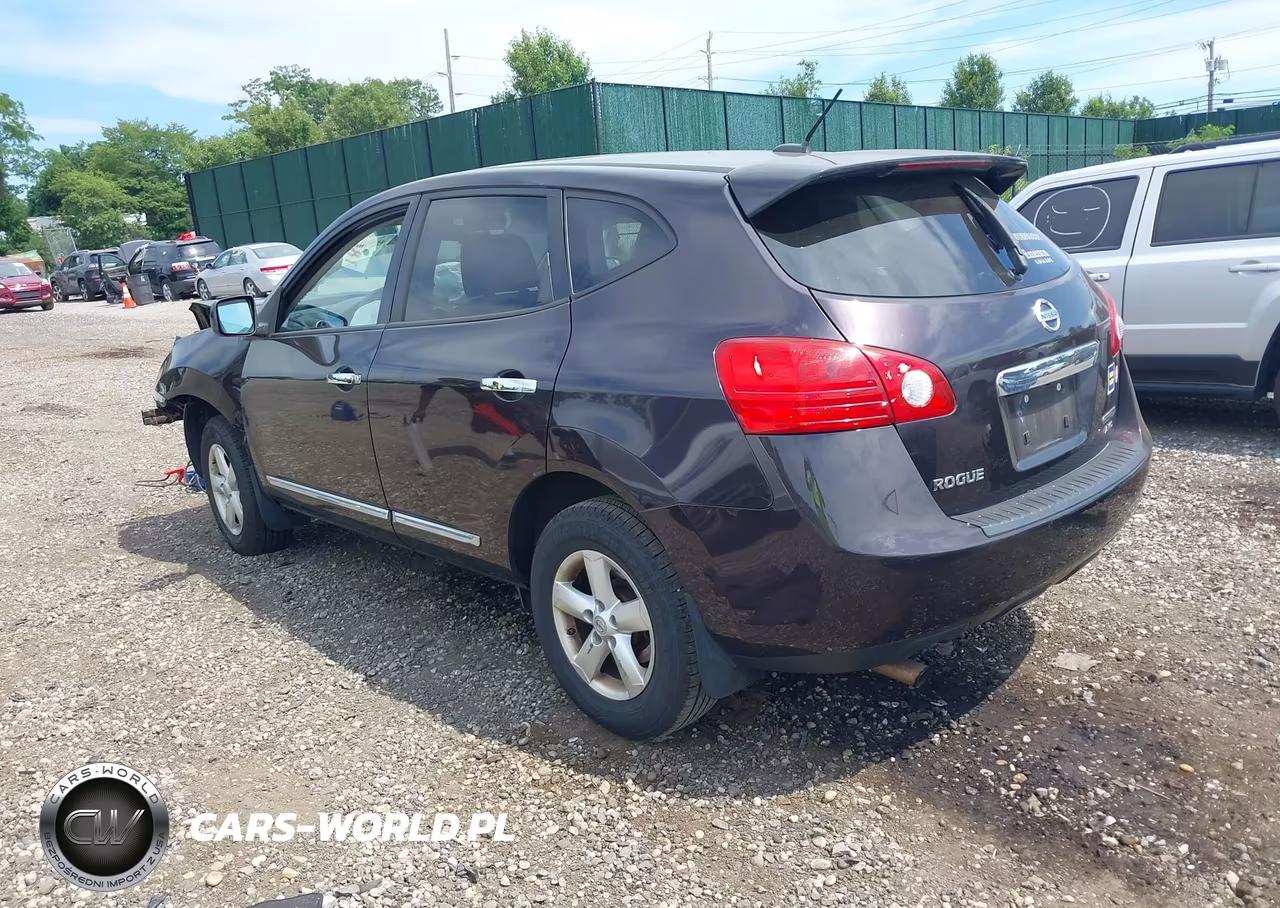 2013 Nissan Rogue S VIN:JN8AS5MV9DW121246 - 3