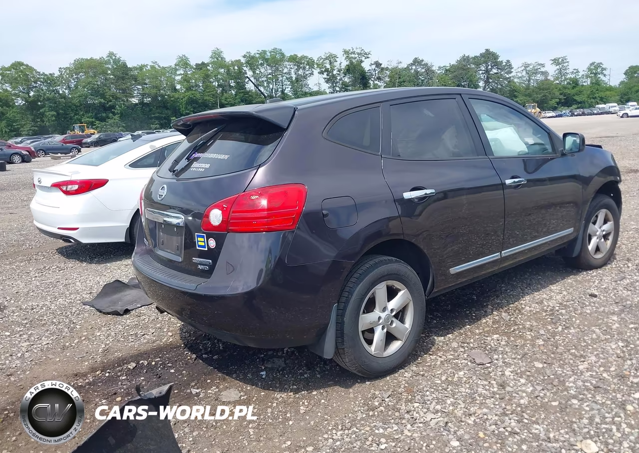 2013 Nissan Rogue S VIN:JN8AS5MV9DW121246 - 4