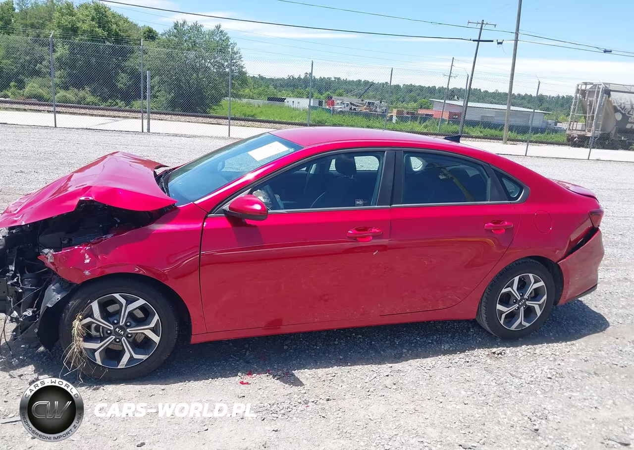 2021 Kia Forte Lxs VIN:3KPF24AD2ME361711 - 14