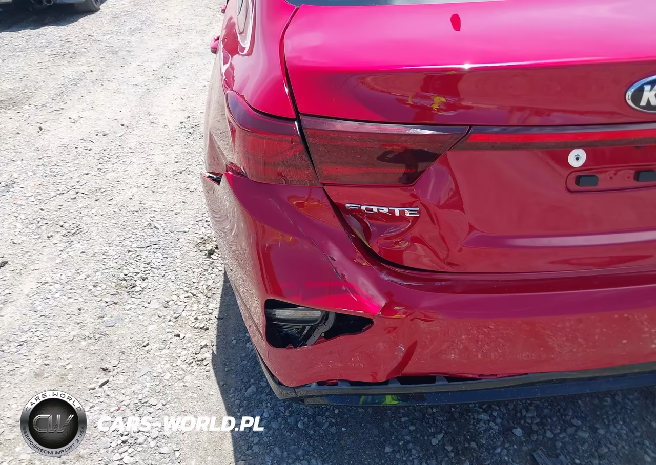 2021 Kia Forte Lxs VIN:3KPF24AD2ME361711 - 6