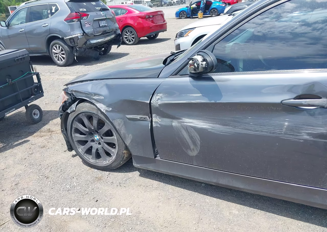 2007 BMW 335I VIN:WBAVB73557P100027 - 13