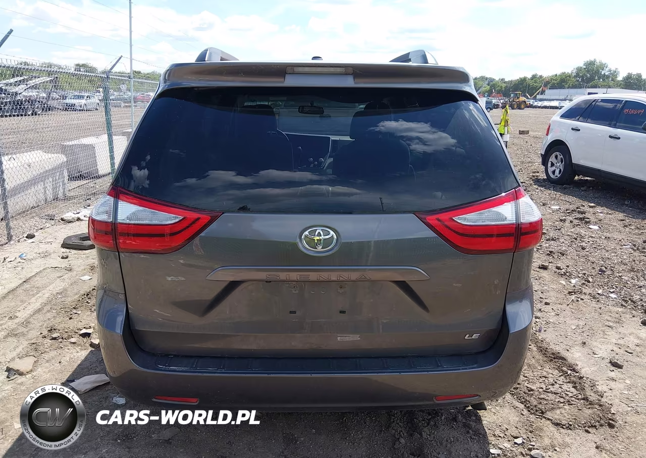 2016 Toyota Sienna Le 8 Passenger VIN:5TDKK3DC1GS711299 - 16