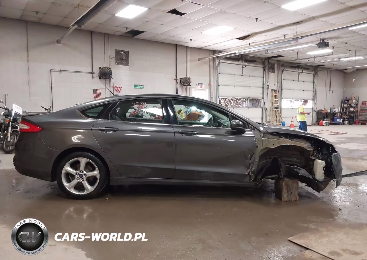 2016 Ford Fusion S VIN:3FA6P0G79GR186663 - 14