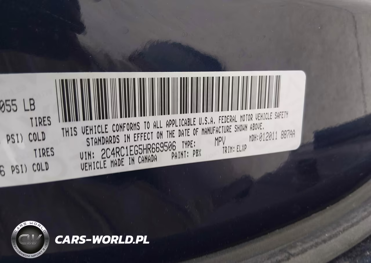 2017 Chrysler Pacifica Touring-L Plus VIN:2C4RC1EG5HR669506 - 9