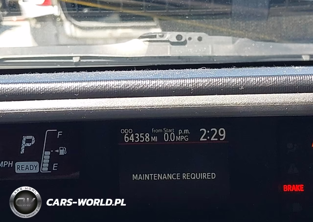 2015 Toyota Prius C Two VIN:JTDKDTB30F1101368 - 18