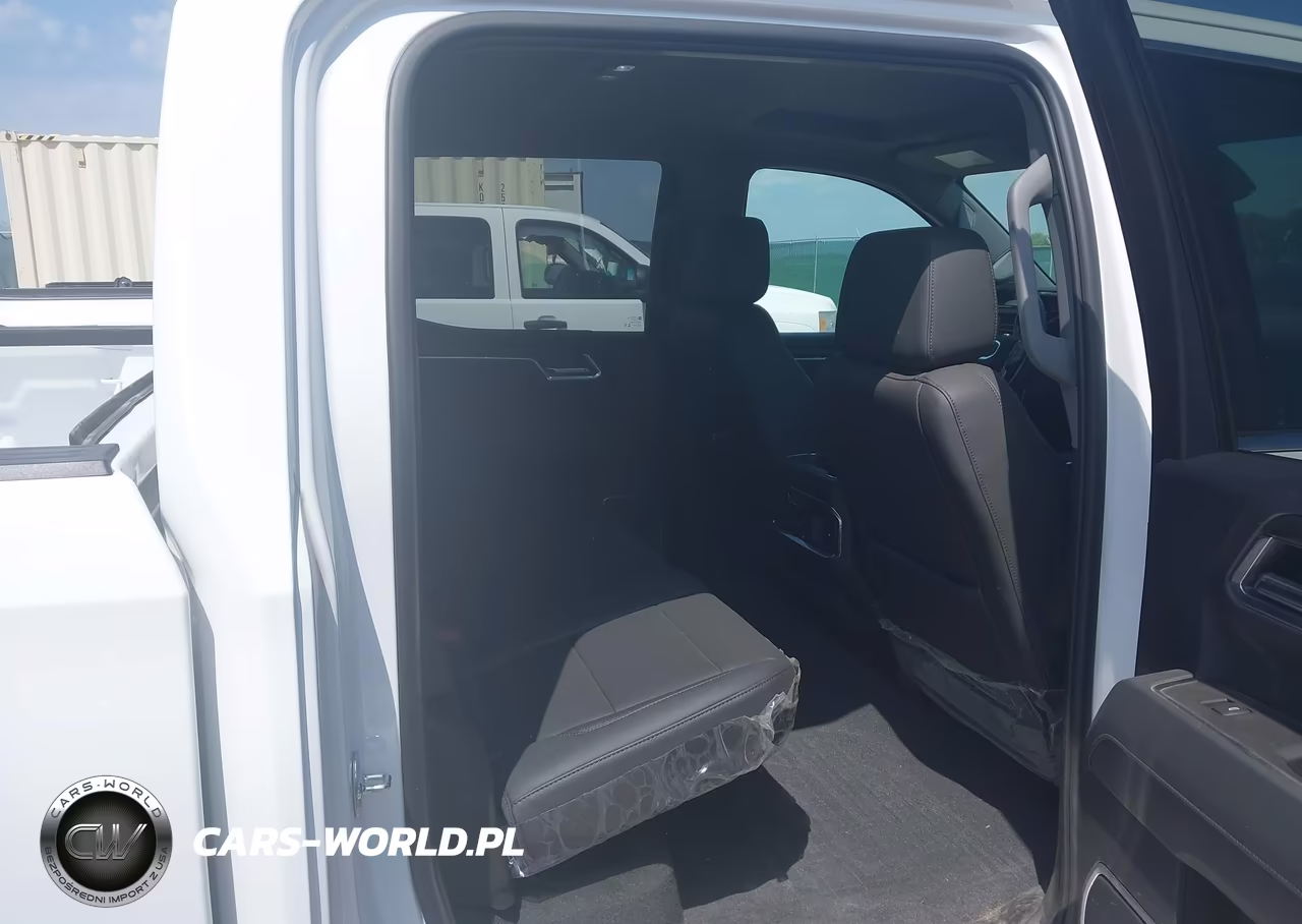 2026 GMC Sierra 1500 , Short Bed, Slt, 4Wd VIN:1GTUUDEL9TZ107824 - 8