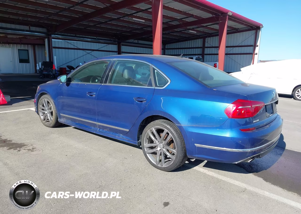 2016 Volkswagen Passat 1.8T R-Line VIN:1VWAT7A36GC038173 - 3