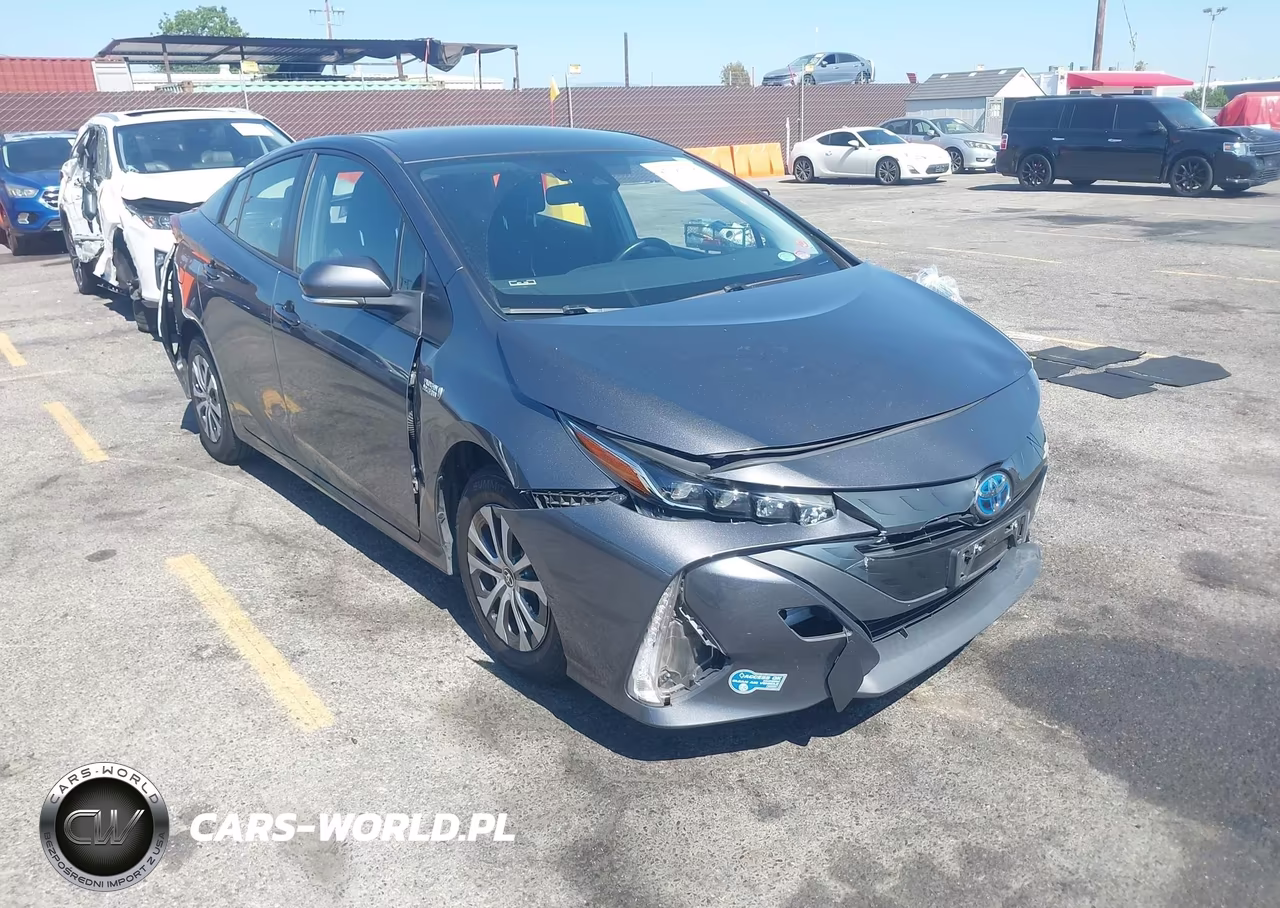 2021 Toyota Prius Prime Le – zdjęcie 1 z 16