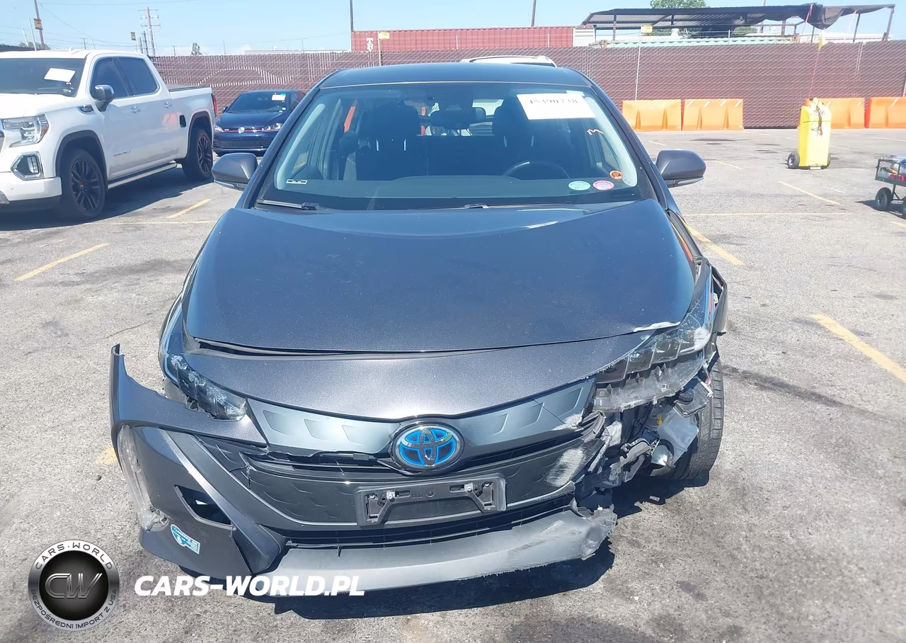 2021 Toyota Prius Prime Le VIN:JTDKAMFP9M3176566 - 12