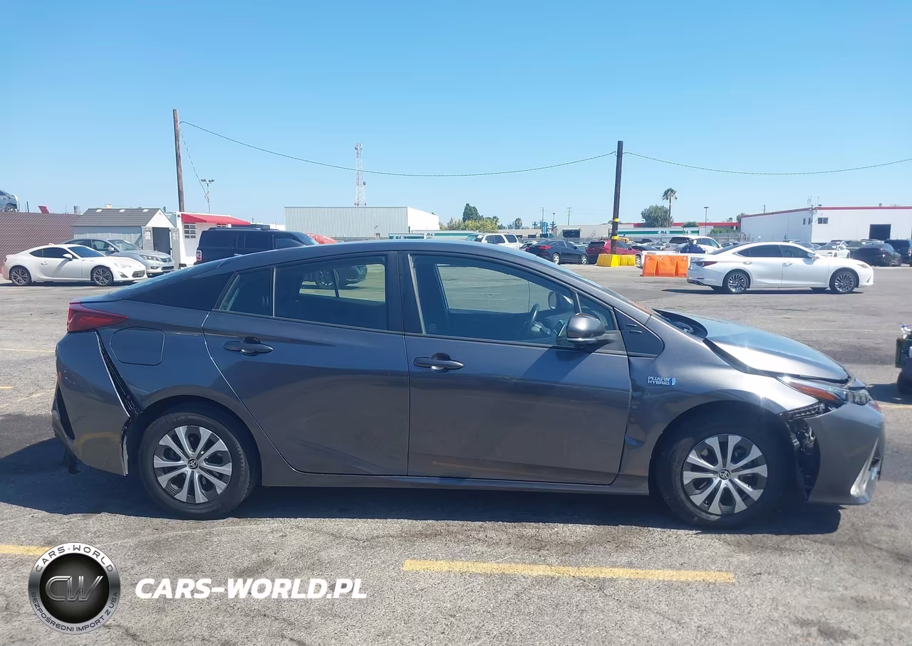 2021 Toyota Prius Prime Le VIN:JTDKAMFP9M3176566 - 13