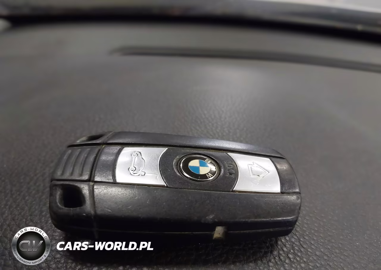 2007 BMW 328Xi VIN:WBAVC73517KP32615 - 13