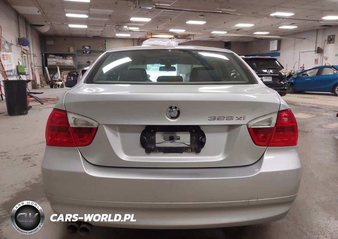 2007 BMW 328Xi VIN:WBAVC73517KP32615 - 15