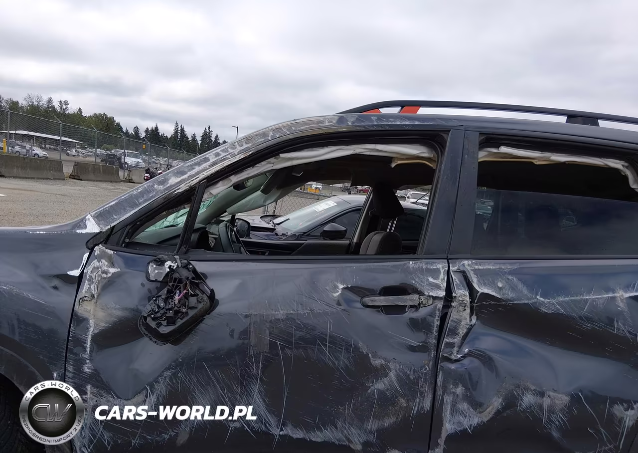 2020 Subaru Forester Sport VIN:JF2SKARC2LH447328 - 14