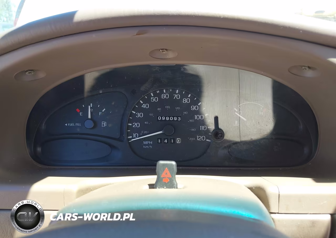 1999 Ford Escort Se VIN:3FAFP15P1XR170238 - 7