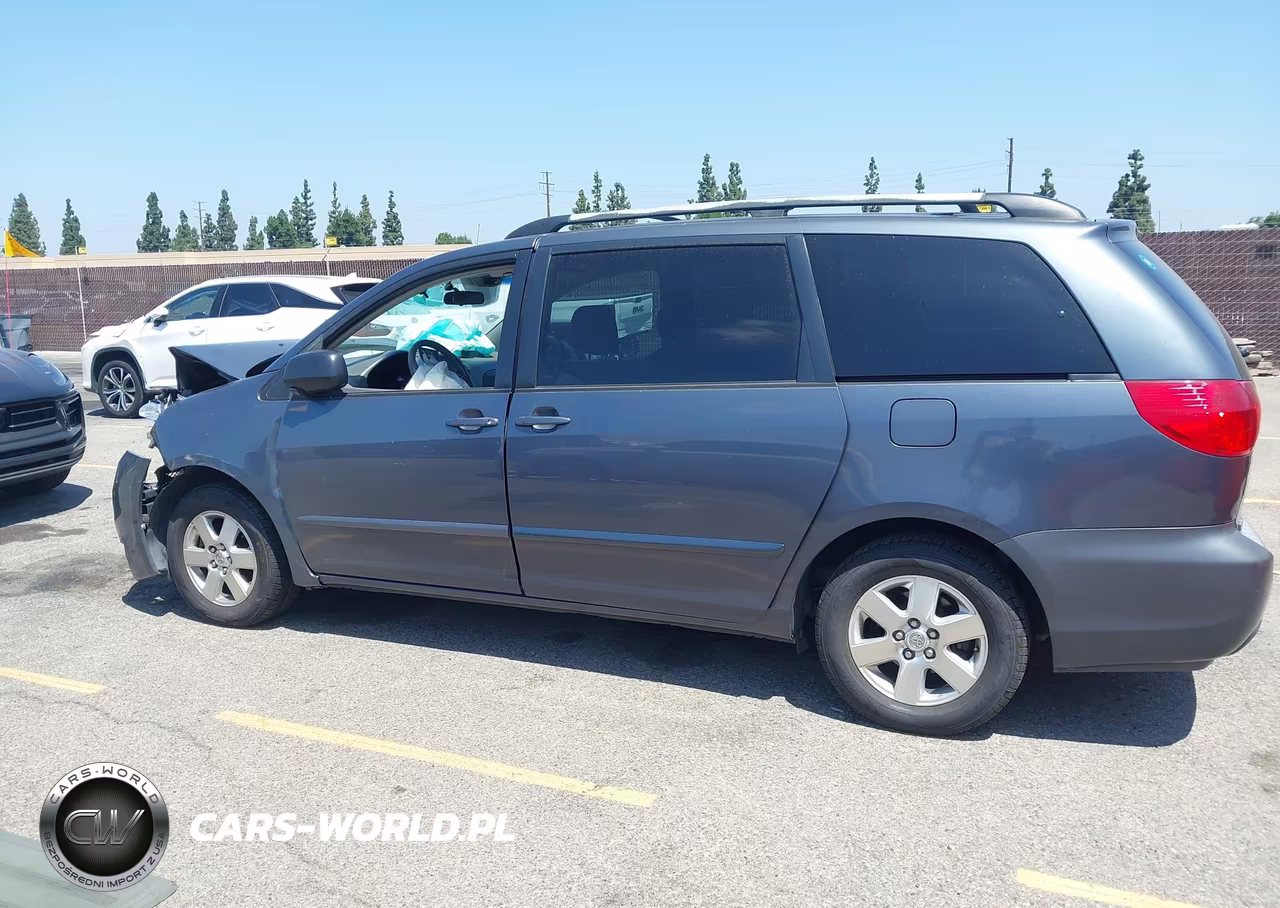 2007 Toyota Sienna Le VIN:5TDZK23C47S055531 - 14
