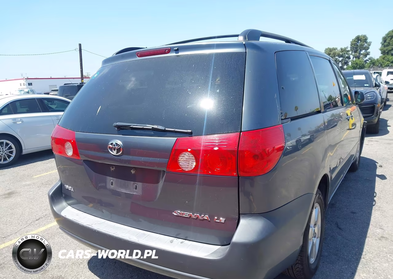 2007 Toyota Sienna Le VIN:5TDZK23C47S055531 - 4