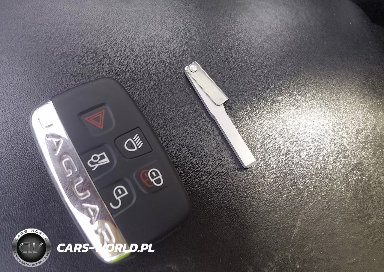 2013 Jaguar Xj VIN:SAJWA1C75D8V55668 - 11