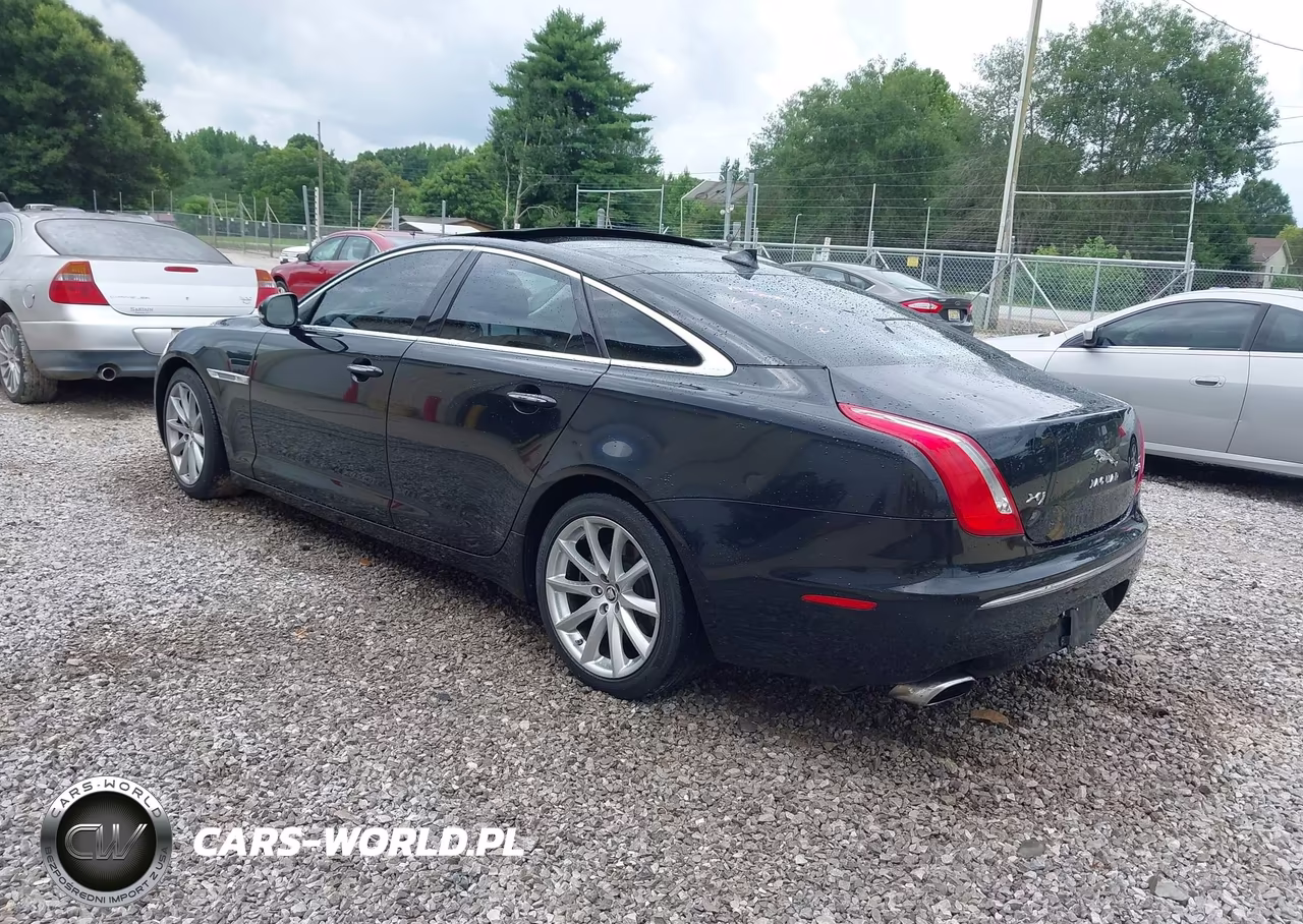 2013 Jaguar Xj VIN:SAJWA1C75D8V55668 - 3
