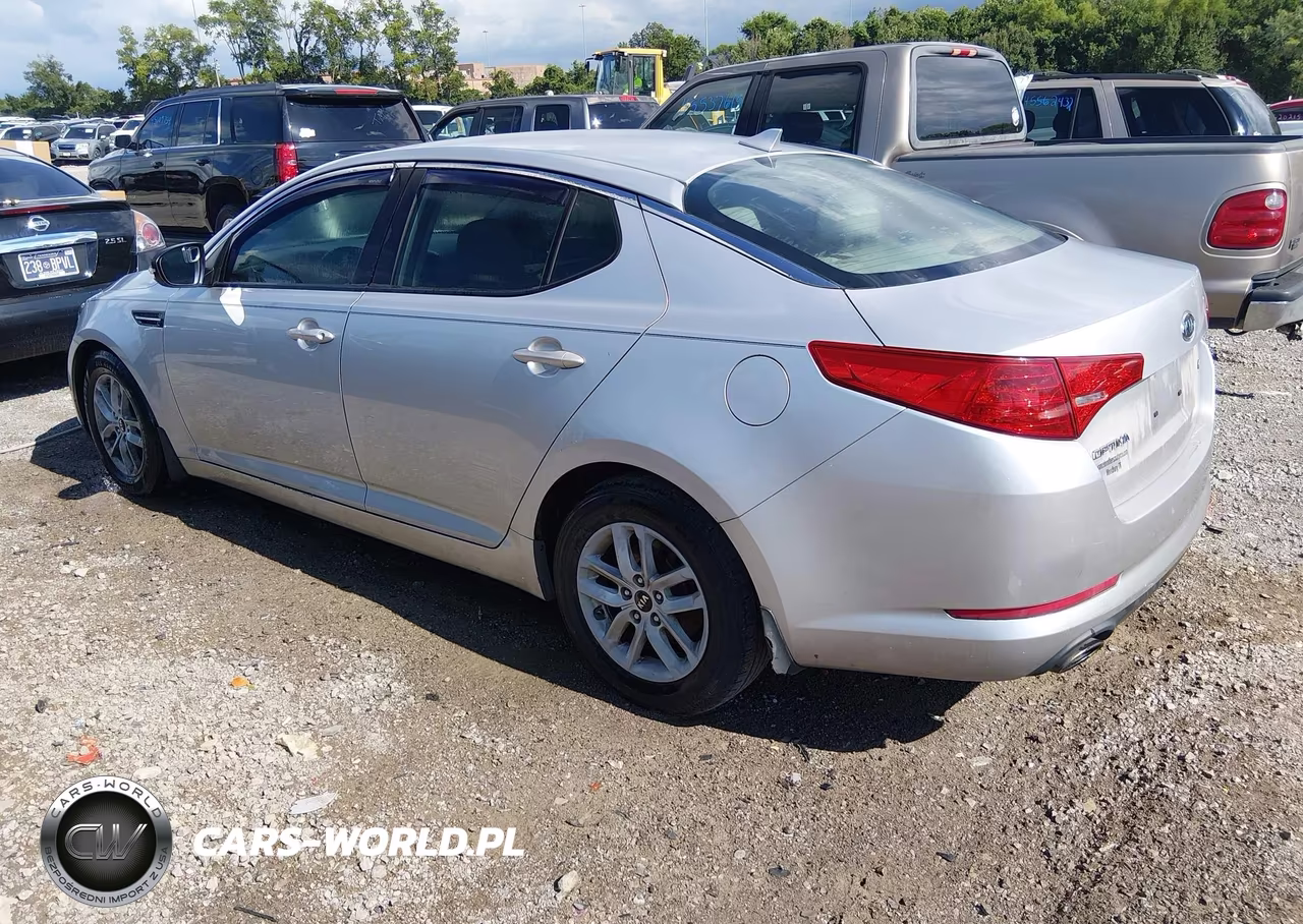 2011 Kia Optima Lx VIN:KNAGM4A7XB5151341 - 3