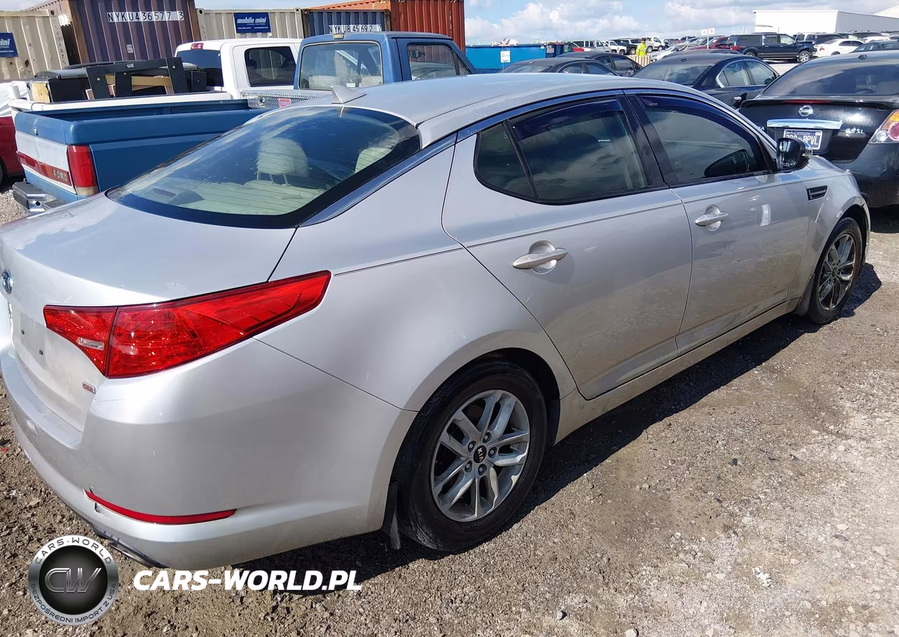 2011 Kia Optima Lx VIN:KNAGM4A7XB5151341 - 4