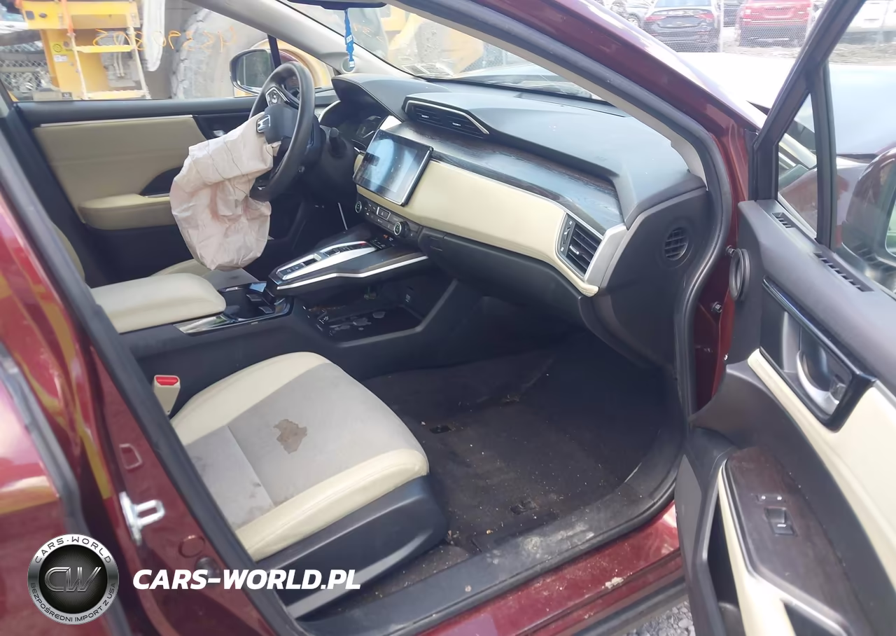 2018 Honda Clarity Plug-In Hybrid VIN:JHMZC5F17JC013161 - 5
