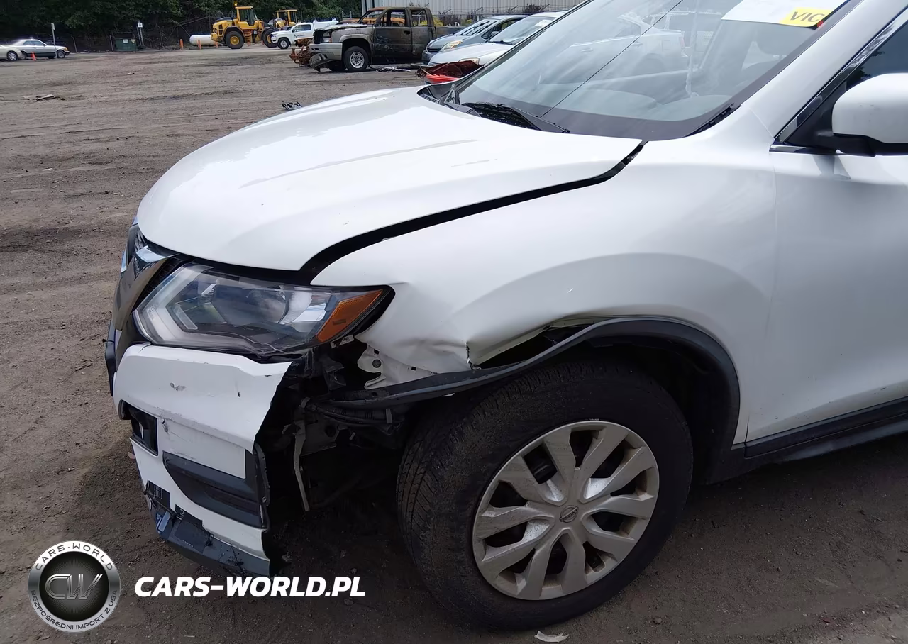2018 Nissan Rogue S VIN:KNMAT2MV8JP520145 - 6