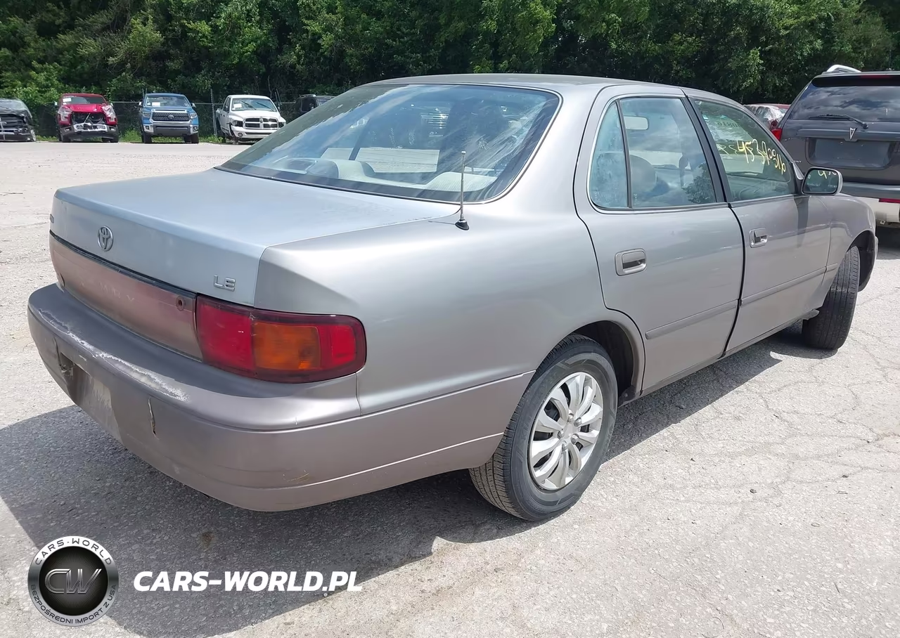 1995 Toyota Camry Le VIN:4T1SK12E7SU548702 - 4