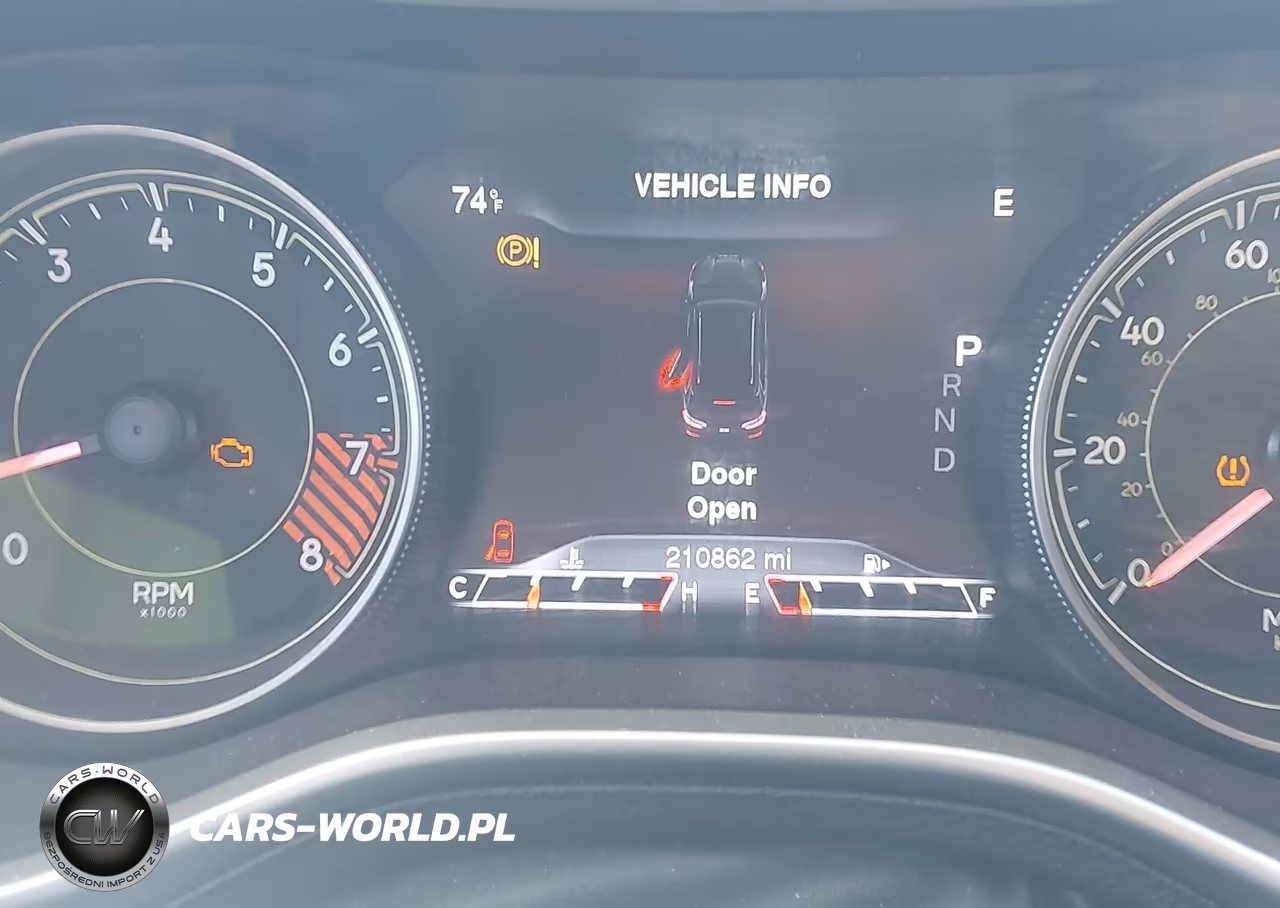 2014 Jeep Cherokee Trailhawk VIN:1C4PJMBSXEW128302 - 7