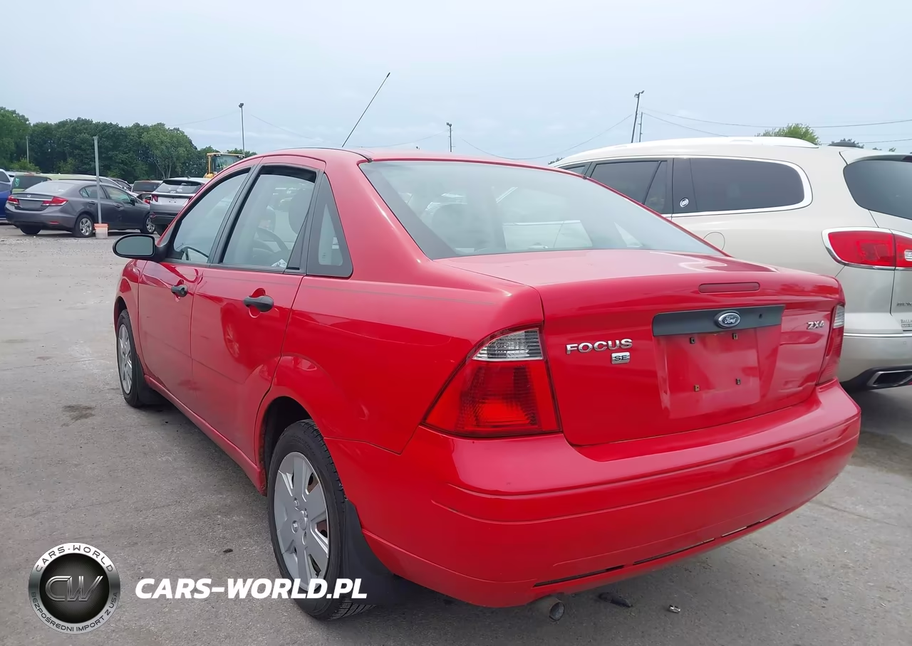 2006 Ford Focus Zx4 VIN:1FAHP34NX6W130871 - 3