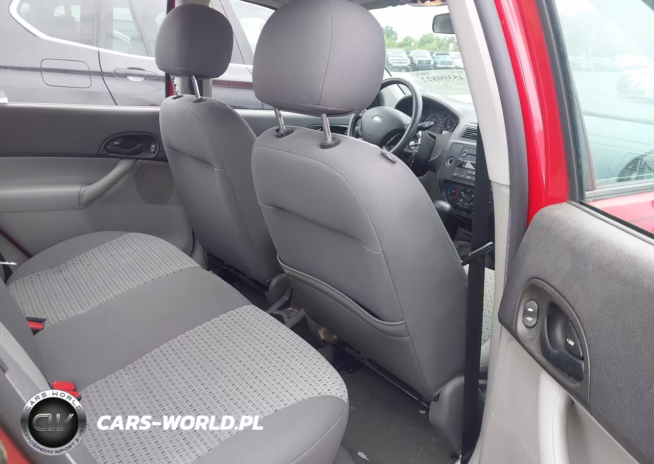2006 Ford Focus Zx4 VIN:1FAHP34NX6W130871 - 8