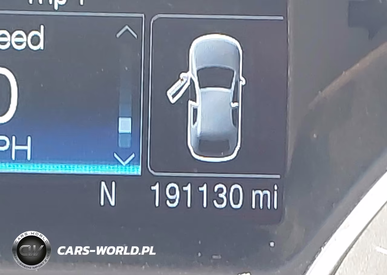 2016 Ford Escape Titanium VIN:1FMCU9J97GUB68087 - 15
