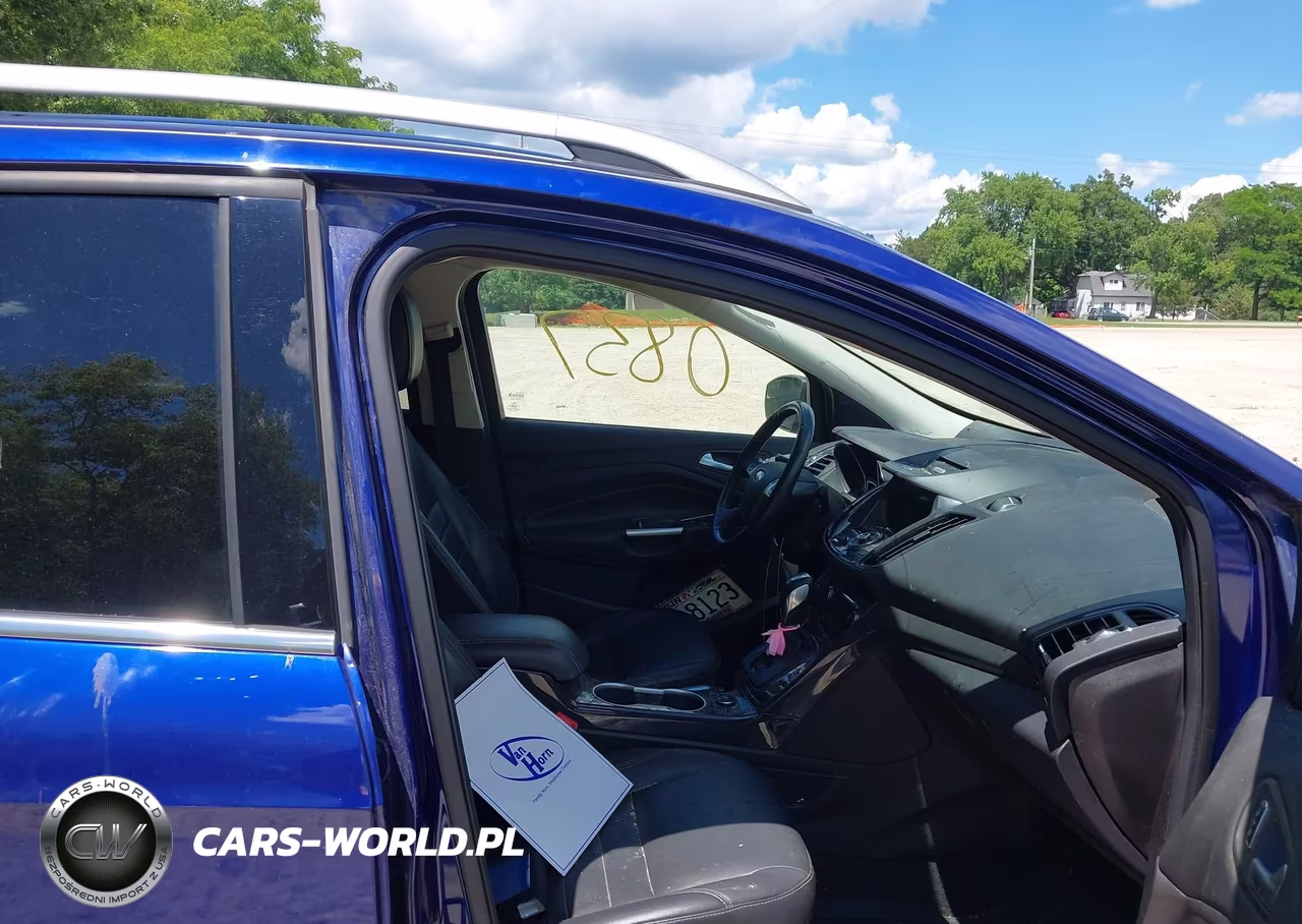 2016 Ford Escape Titanium VIN:1FMCU9J97GUB68087 - 5