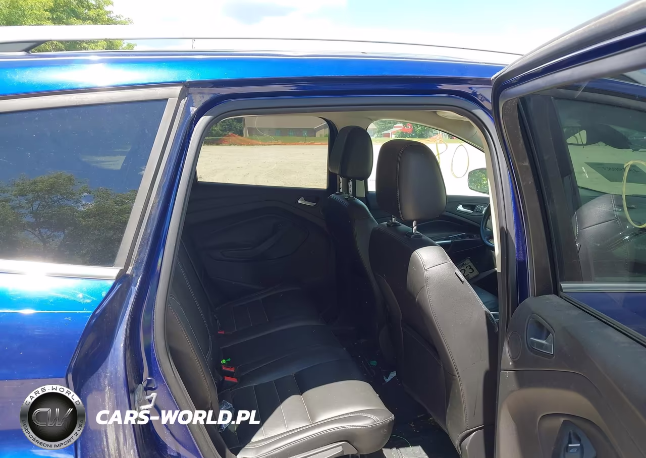 2016 Ford Escape Titanium VIN:1FMCU9J97GUB68087 - 8