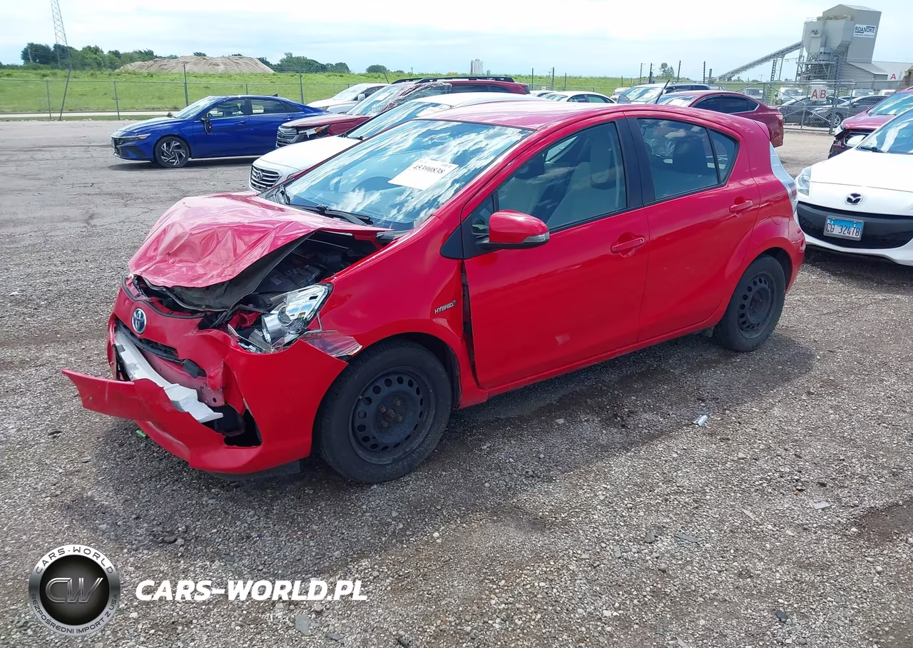2014 Toyota Prius C One VIN:JTDKDTB38E1574742 - 2
