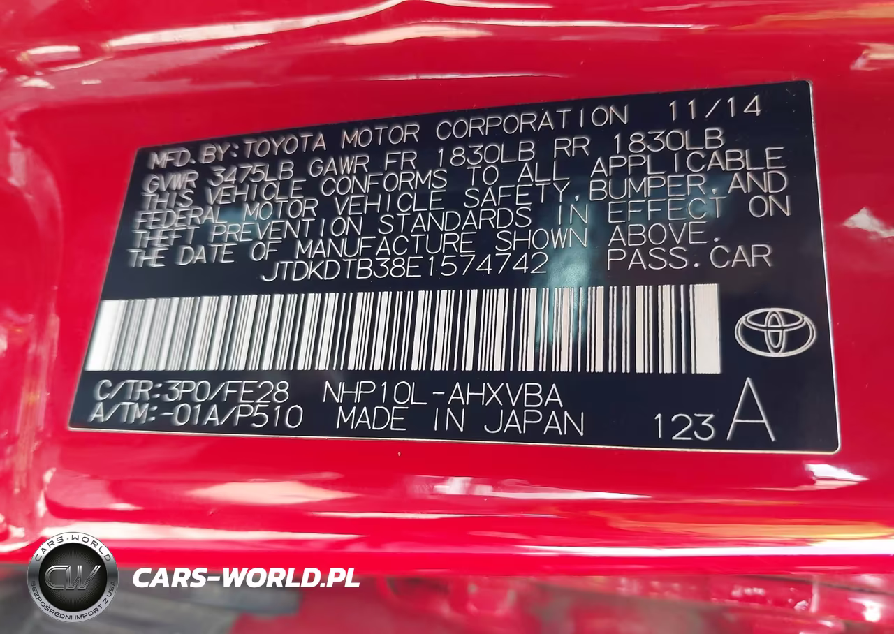 2014 Toyota Prius C One VIN:JTDKDTB38E1574742 - 9