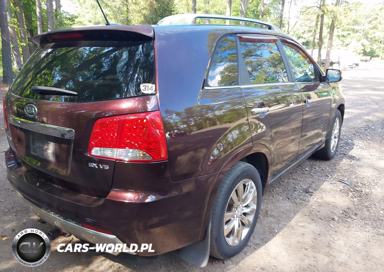 2011 Kia Sorento Sx V6 VIN:5XYKWDA22BG097844 - 4