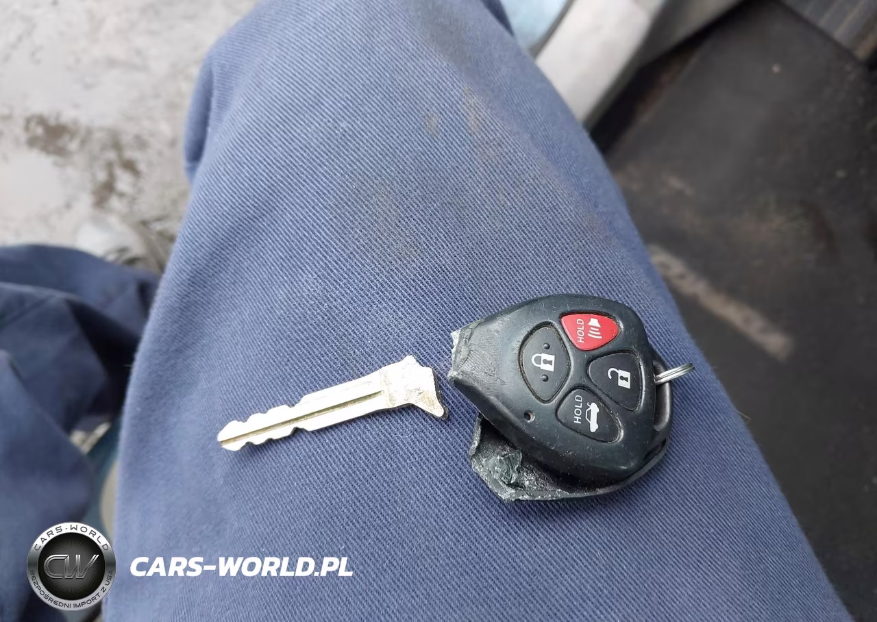 2013 Toyota Corolla Le VIN:5YFBU4EE1DP114786 - 11