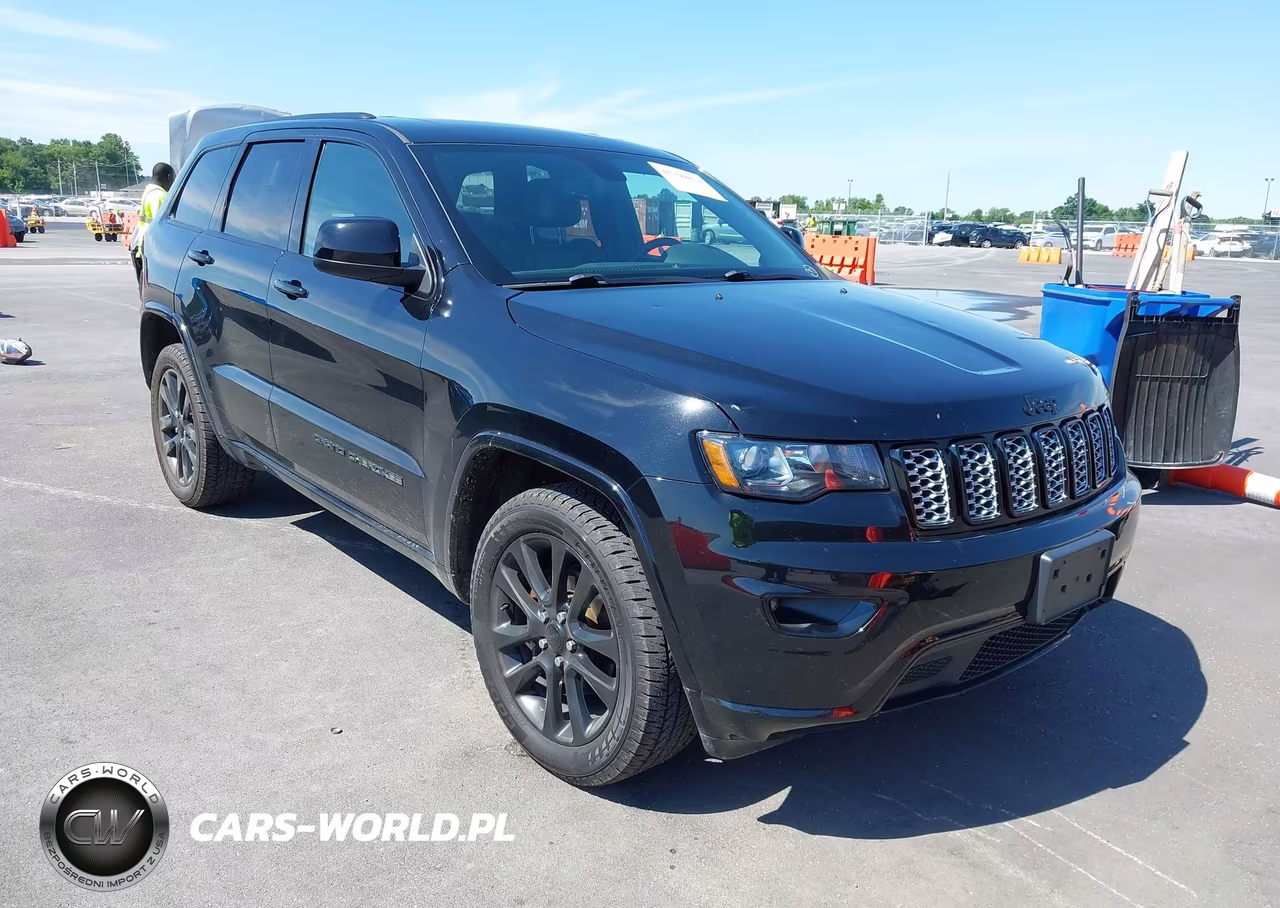 2019 Jeep Grand Cherokee Altitude 4X4 – zdjęcie 1 z 18