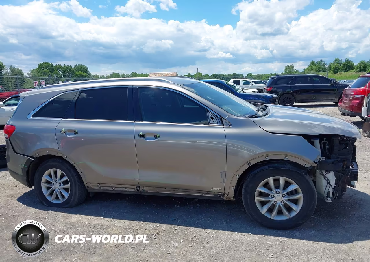 2017 Kia Sorento 2.4L Lx VIN:5XYPGDA37HG203340 - 14