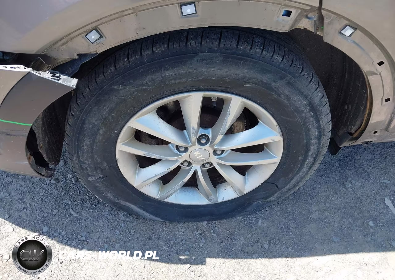 2017 Kia Sorento 2.4L Lx VIN:5XYPGDA37HG203340 - 18