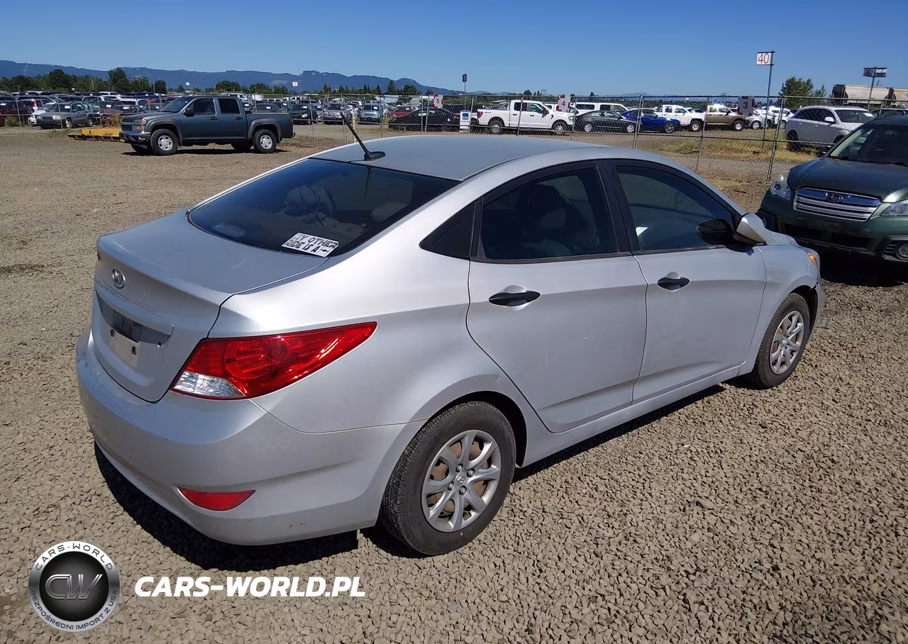 2012 Hyundai Accent Gls VIN:KMHCT4AE4CU083334 - 4